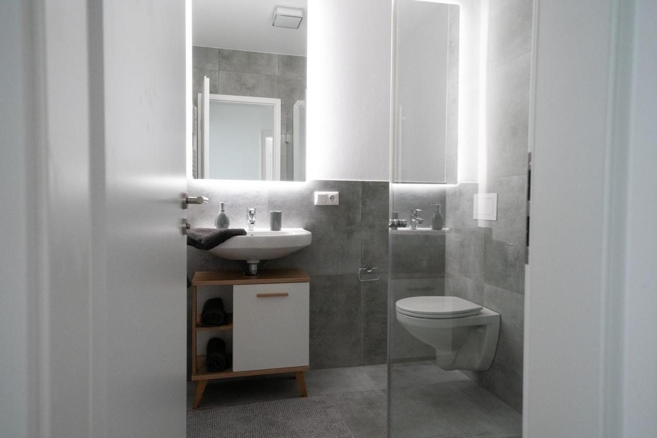 Emma Apartment